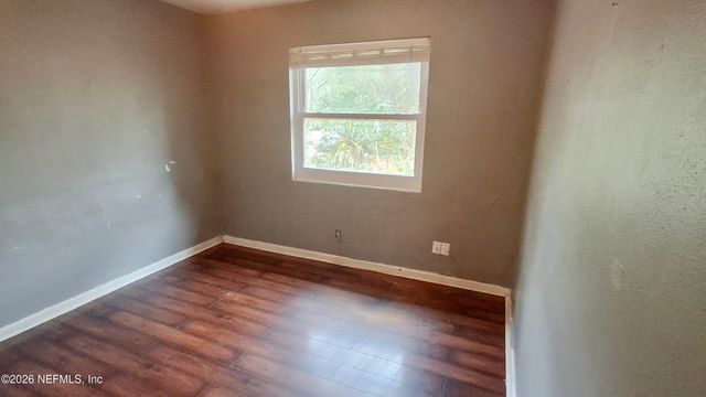 7227 WENDY Circle, Jacksonville, FL 32211