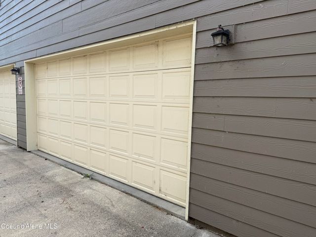 327 S Olive Ave, J, Sandpoint, ID 83864
