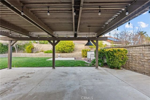 22619 Oxford, Saugus, CA 91350