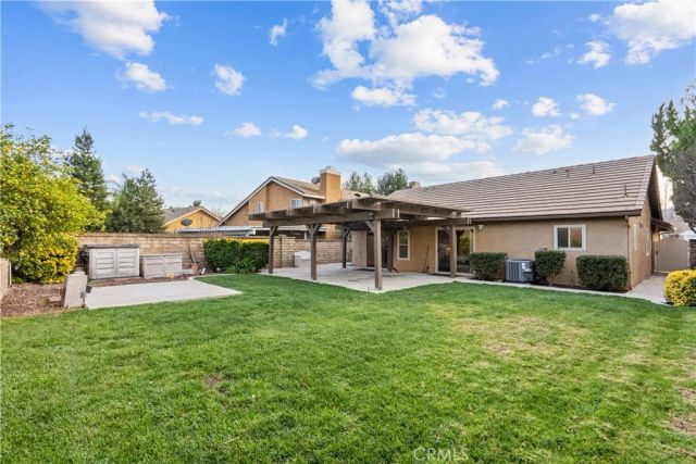 22619 Oxford, Saugus, CA 91350