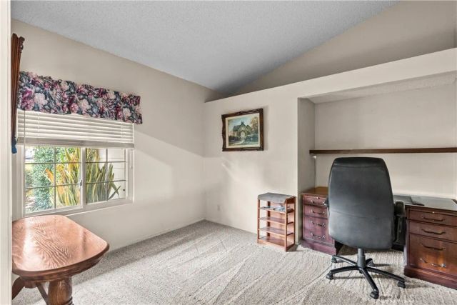 22619 Oxford, Saugus, CA 91350