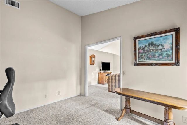 22619 Oxford, Saugus, CA 91350