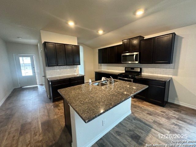 276 Cuban Emerald, San Antonio, TX 78253