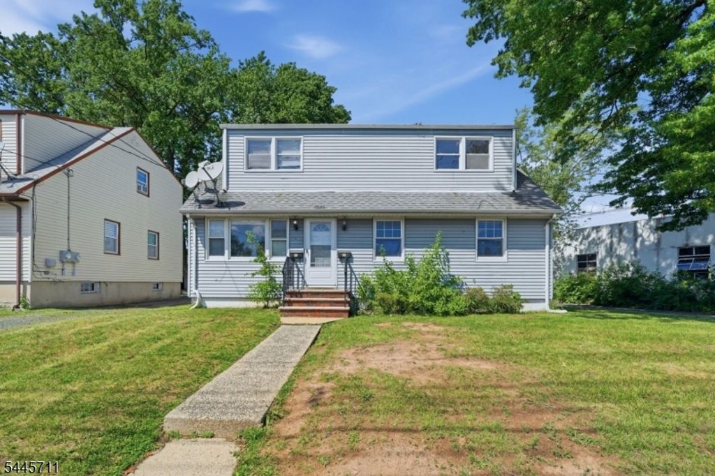 10 N Washington Ave, Woodbridge Twp., NJ 07067 — exterior