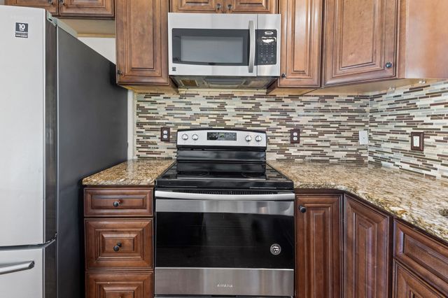 5751 CYPRESS Circle, Tallahassee, FL 32303