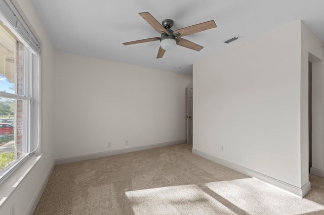 5751 CYPRESS Circle, Tallahassee, FL 32303