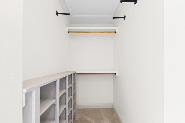 5751 CYPRESS Circle, Tallahassee, FL 32303