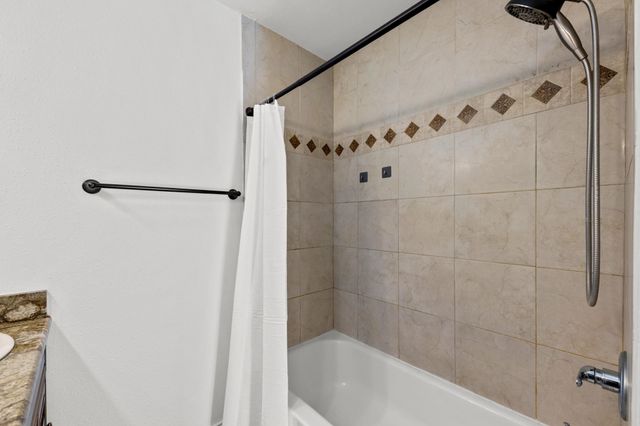 5751 CYPRESS Circle, Tallahassee, FL 32303