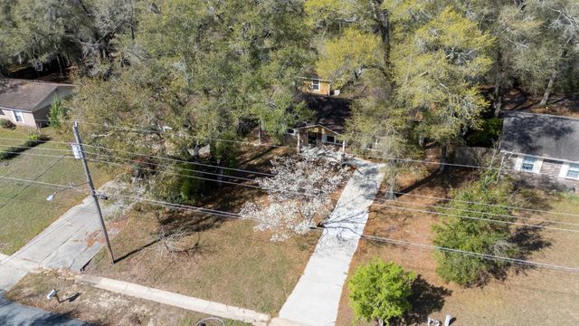 5751 CYPRESS Circle, Tallahassee, FL 32303