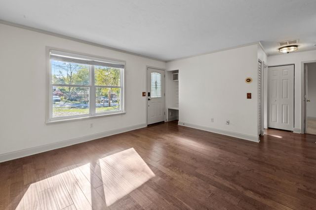 5751 CYPRESS Circle, Tallahassee, FL 32303