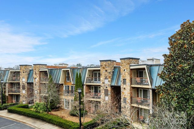 430 Bowling Park Road, Asheville, NC 28803