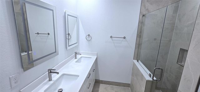 1475 Ferguson Way A, Houston, TX 77088