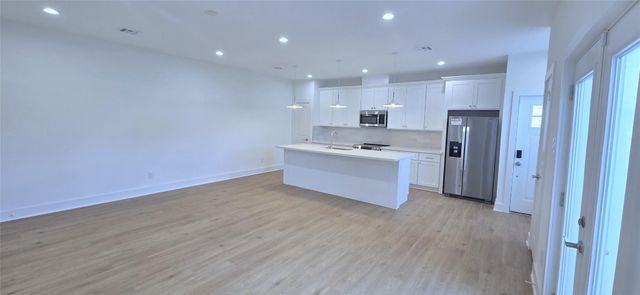 1475 Ferguson Way A, Houston, TX 77088