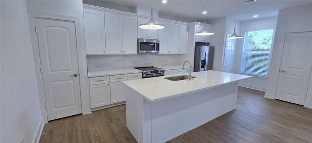 1475 Ferguson Way A, Houston, TX 77088