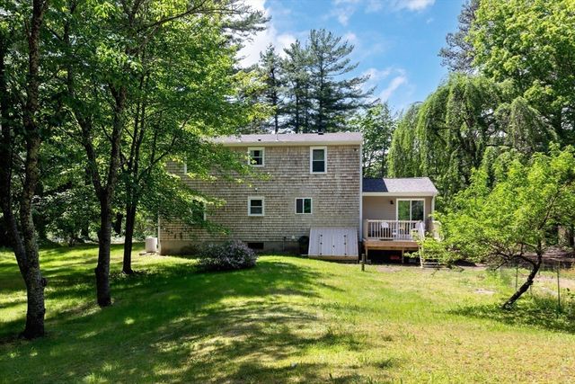 178 Tremont St, Carver, MA 02330