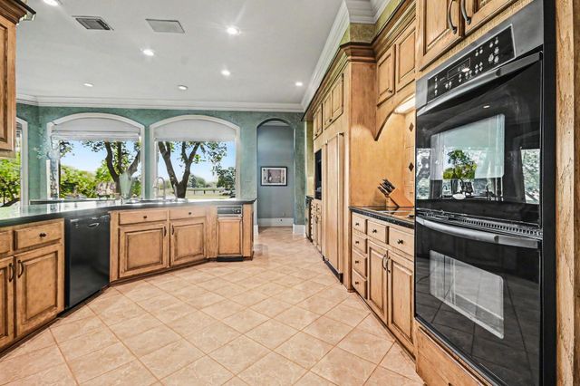 1319 Oyster Point Drive, Sugar Land, TX 77478