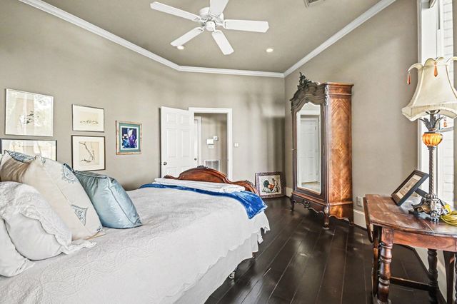1319 Oyster Point Drive, Sugar Land, TX 77478