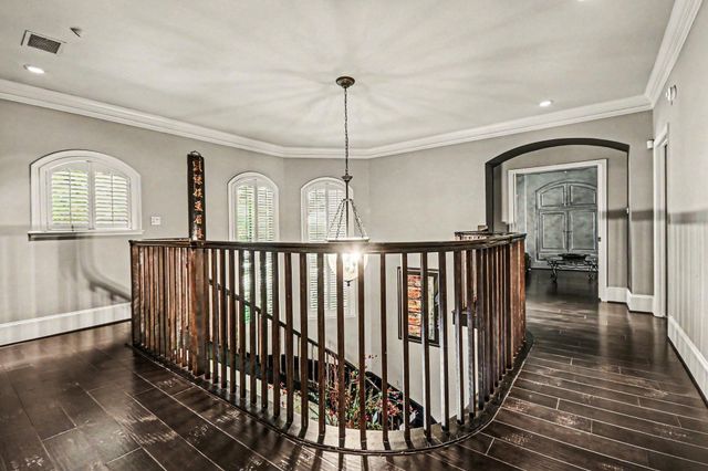 1319 Oyster Point Drive, Sugar Land, TX 77478