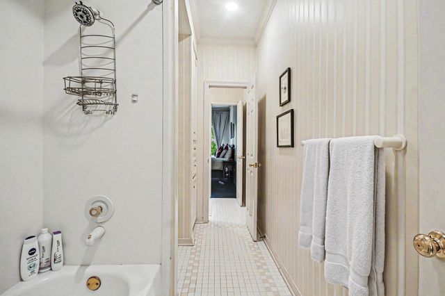 1319 Oyster Point Drive, Sugar Land, TX 77478