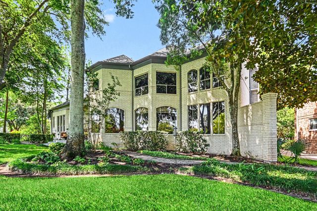 1319 Oyster Point Drive, Sugar Land, TX 77478