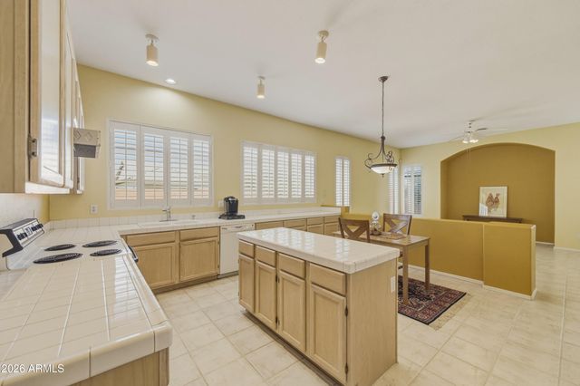 3223 W MONTEREY Street, Chandler, AZ 85226