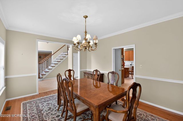 33 Samantha Circle, Matawan, NJ 07747