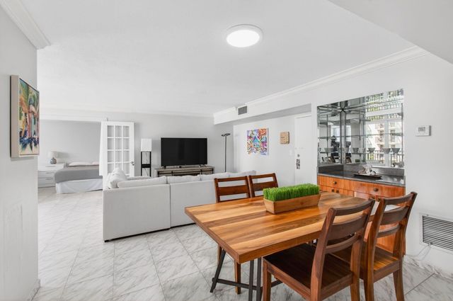 1239 Hillsboro Mile 403, Hillsboro Beach, FL 33062