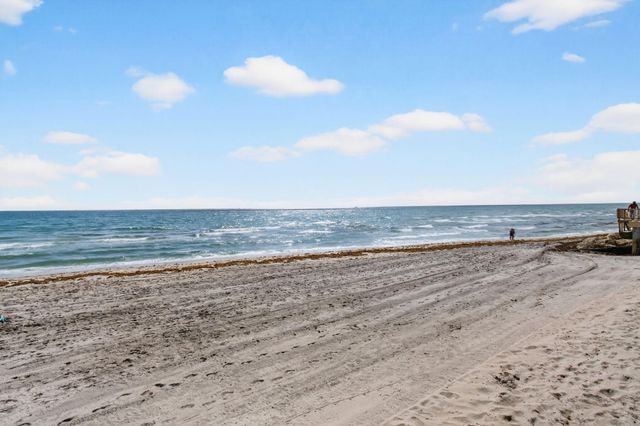 1239 Hillsboro Mile 403, Hillsboro Beach, FL 33062