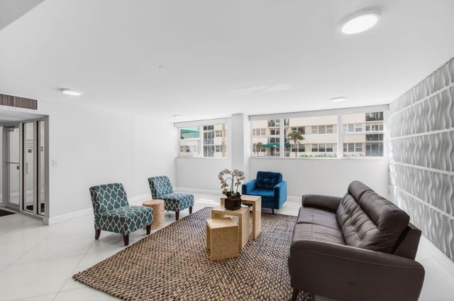 1239 Hillsboro Mile 403, Hillsboro Beach, FL 33062