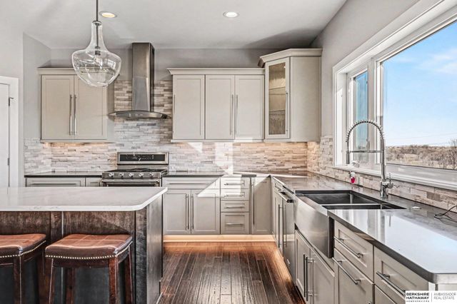 9001 N 169 Street, Bennington, NE 68007