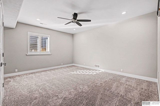 9001 N 169 Street, Bennington, NE 68007