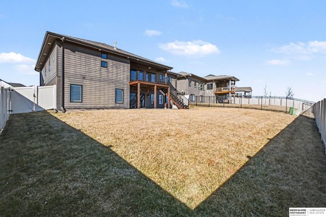 9001 N 169 Street, Bennington, NE 68007