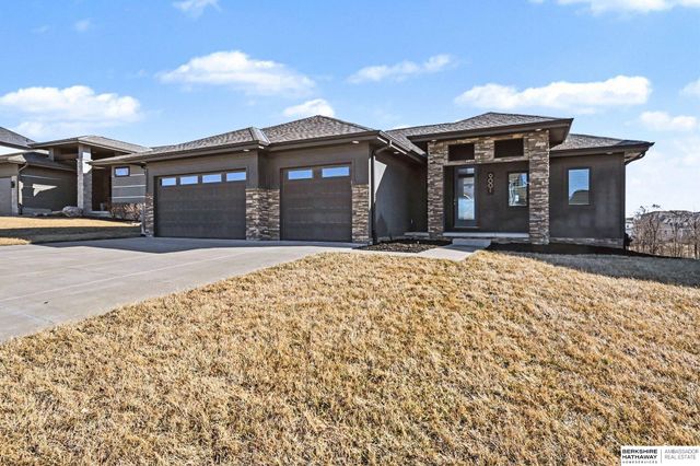 9001 N 169 Street, Bennington, NE 68007