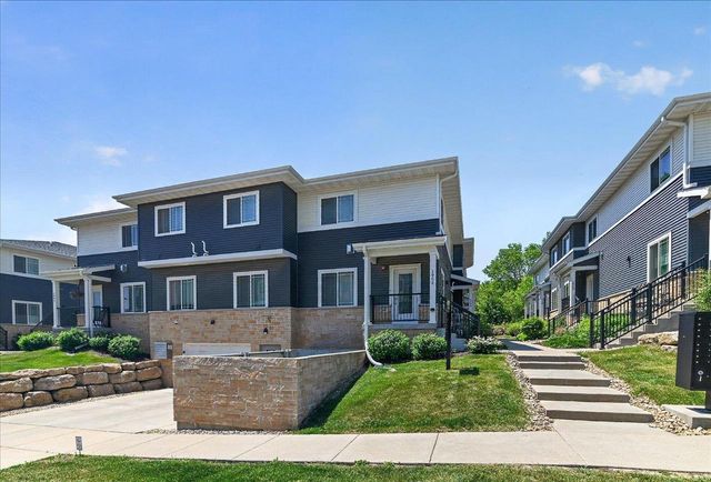 1949 N Windsor Avenue, Cottage Grove, WI 53527