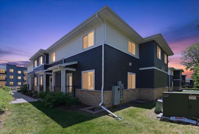 1949 N Windsor Avenue, Cottage Grove, WI 53527