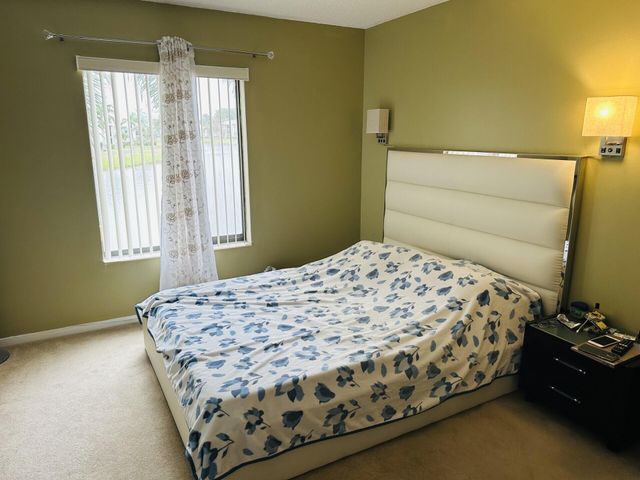 1110 Green Pine Boulevard B2, West Palm Beach, FL 33409