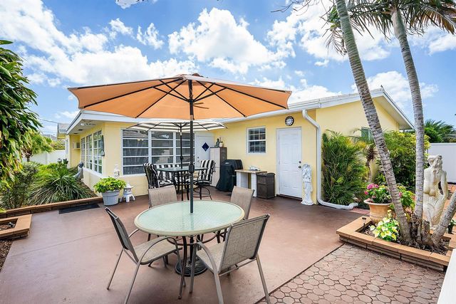 2741 NE 52nd Street, Lighthouse Point, FL 33064