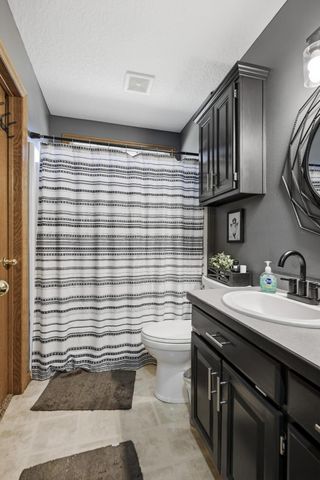 8940 County Lane 214, Webb City, MO 64870