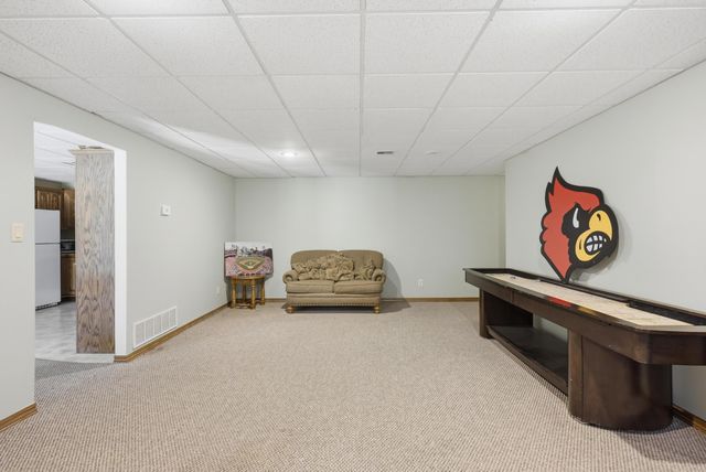 8940 County Lane 214, Webb City, MO 64870