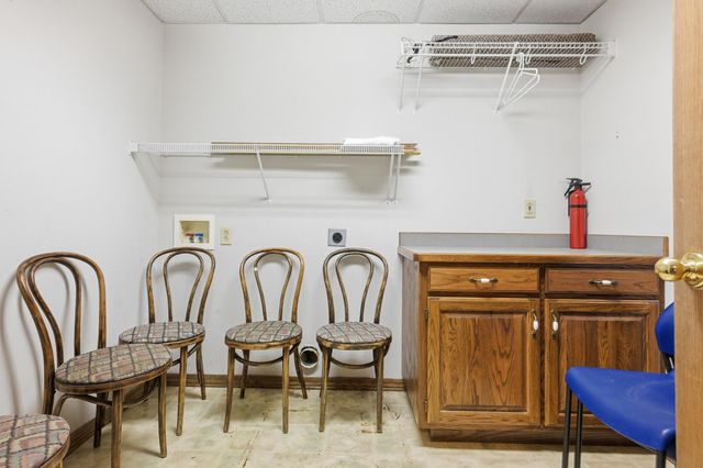 8940 County Lane 214, Webb City, MO 64870