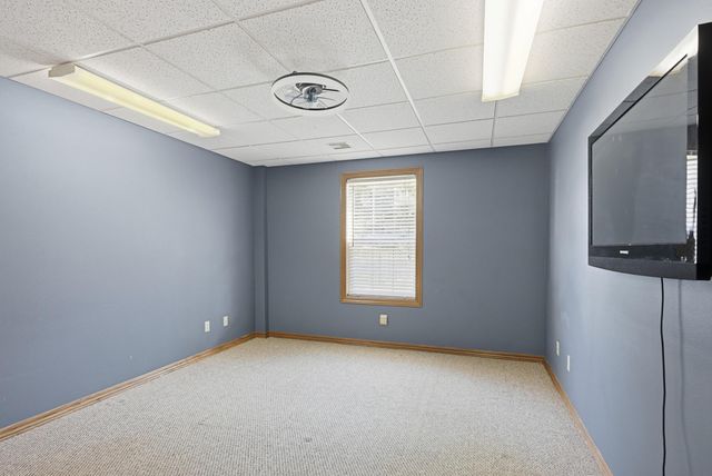 8940 County Lane 214, Webb City, MO 64870