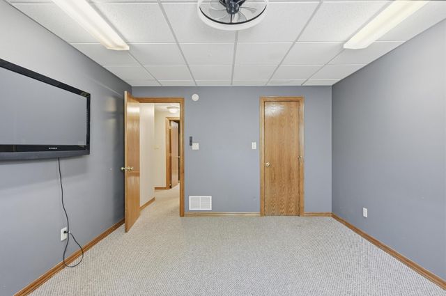 8940 County Lane 214, Webb City, MO 64870