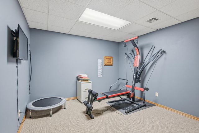 8940 County Lane 214, Webb City, MO 64870