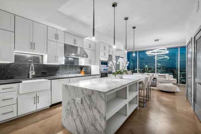 1616 West End Ave Unit 2201, Nashville, TN 37203