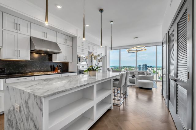 1616 West End Ave Unit 2201, Nashville, TN 37203