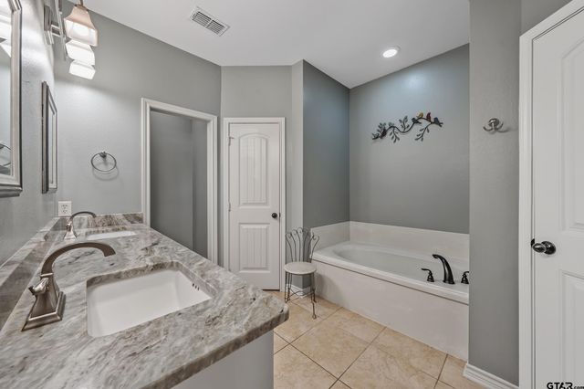 3056 Cornerstone Trail, Tyler, TX 75701