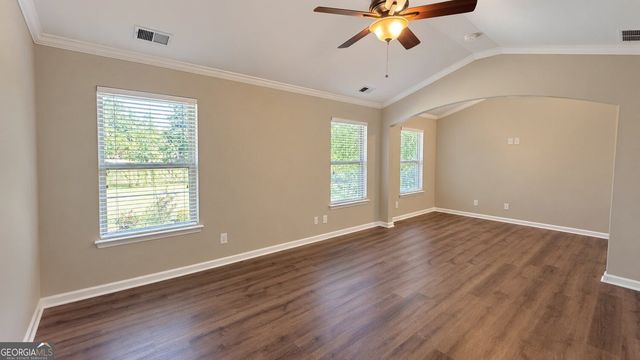 7495 Springbox Drive, Fairburn, GA 30213
