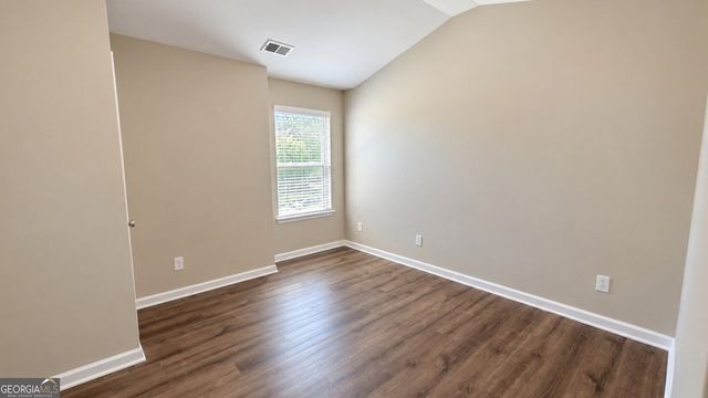 7495 Springbox Drive, Fairburn, GA 30213