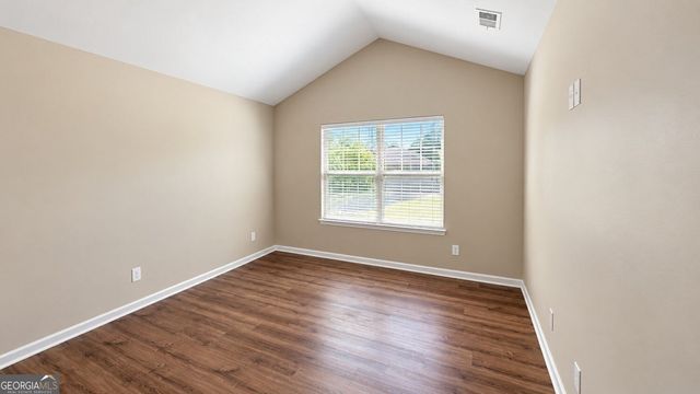 7495 Springbox Drive, Fairburn, GA 30213
