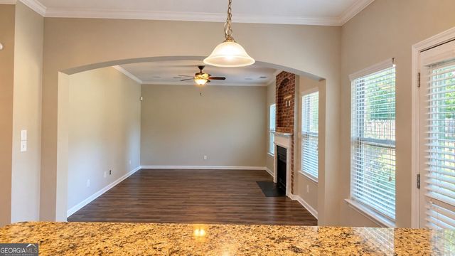 7495 Springbox Drive, Fairburn, GA 30213